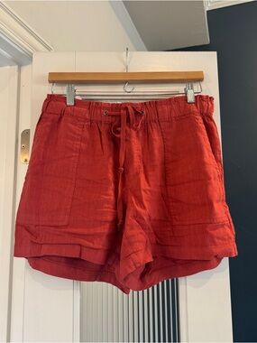 Kut from the Kloth Red Pull On Drawstring Shorts